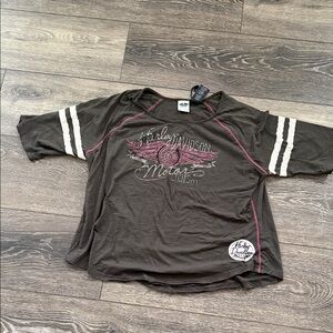 Harley-Davidson Brown Tee with cream Sleeve Stripes and Pink Graphic